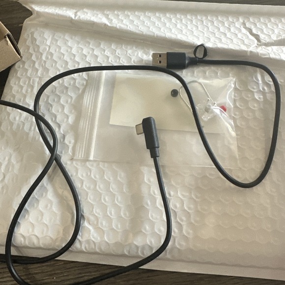 Cosmox Gaming Hautepad R16 White Arcade Controller - Picture 5 of 6